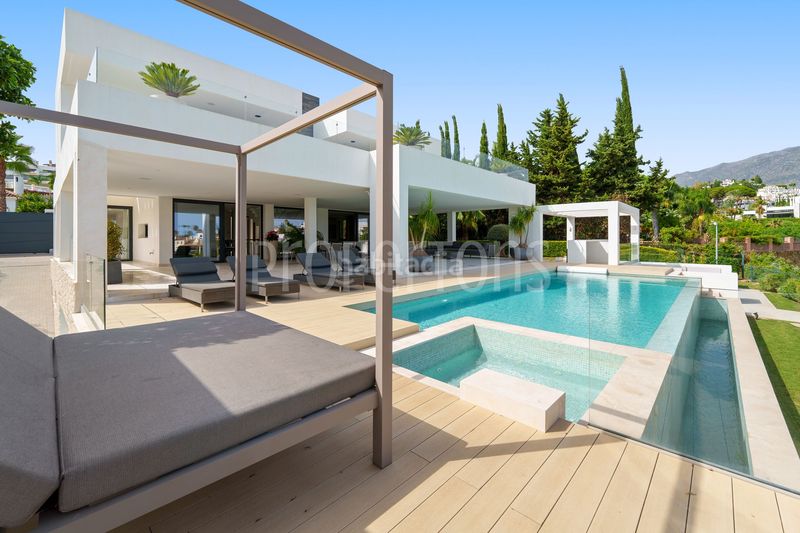 Foto 96480f60-93f9-4b74-a295-d78a0d355d05. Casa a Los Naranjos Marbella