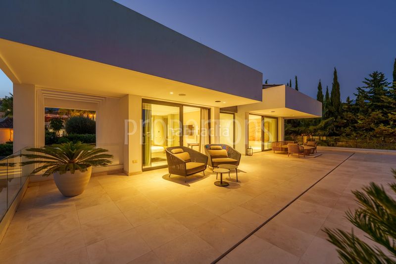 Foto dc3893a9-fd0d-49df-9175-280ea307a7e6. Casa a Los Naranjos Marbella
