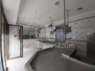 Business premise in Santa Ana