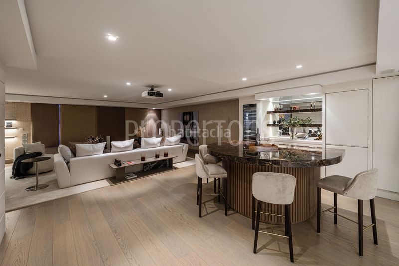 Foto 1b3832d0-c046-467c-ac2f-2202d189f8a9. Casa a Puente Romano Marbella