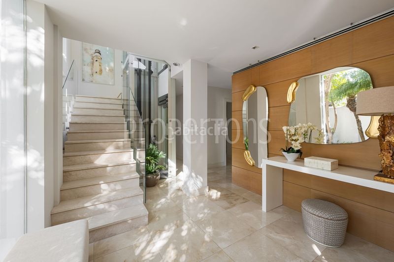 Foto e44e03e5-9cfc-4f7e-a517-cc39d16c0f25. Casa a Puente Romano Marbella