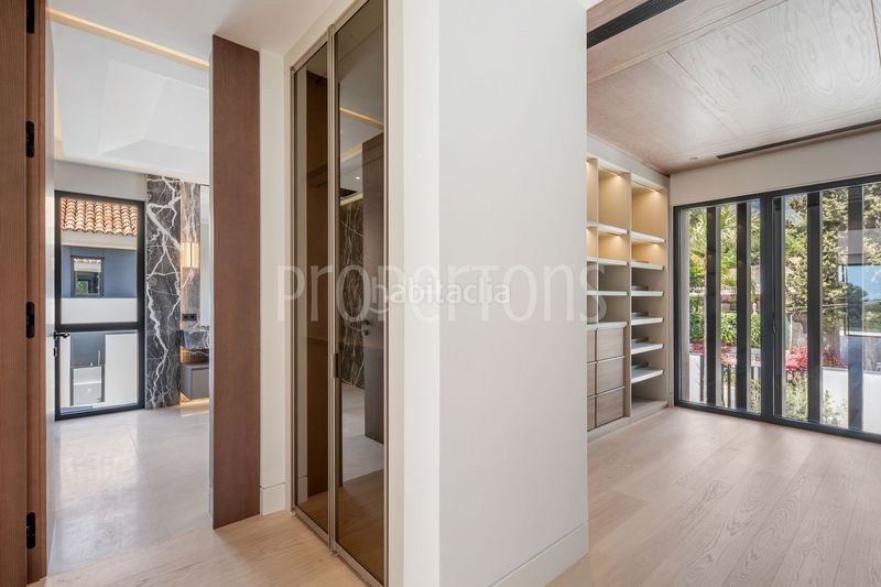 Foto 69c4a92a-8052-4302-a232-f229eb73d935. Casa a La Carolina - Guadalpín Marbella