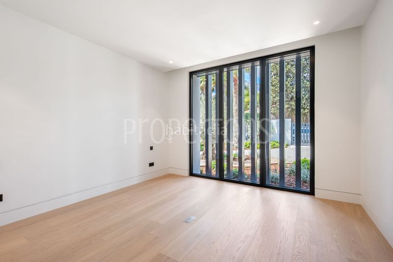 Foto b3d1037a-8595-43c7-88a4-8f4e79cff31f. Casa a La Carolina - Guadalpín Marbella