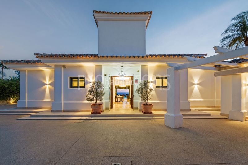 Foto 07fadcaf-8750-477b-9734-bfdae8ae9632. Casa a Los Naranjos Marbella