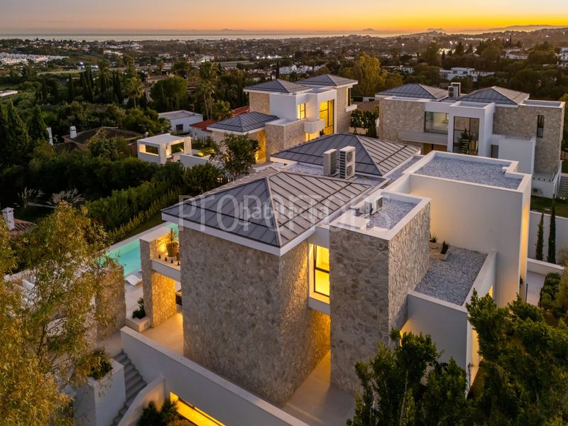 Foto 8a5f3b2b-aabe-46b3-8fb4-031cd9a88baf. Casa a La Quinta Benahavís