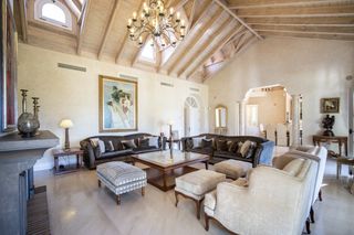 Xalet  Ur altos reales. Casa de los sueños