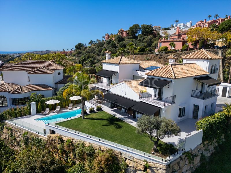 Foto 375595df-8d0f-4f6b-82ef-5ce500fd8181. Casa a La Quinta Benahavís