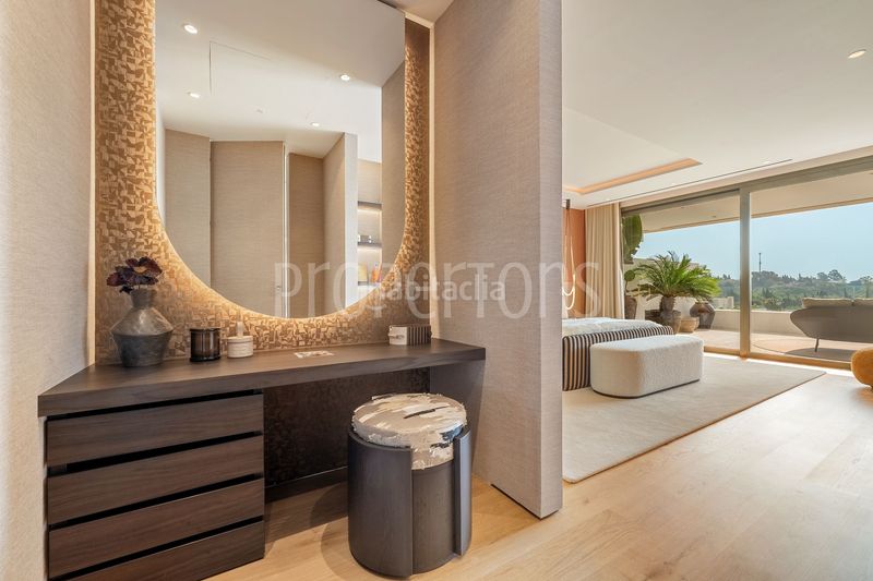 Foto 47971b69-a302-4c28-a02e-826185513a92. Piso en Las Lomas de Río Verde Marbella