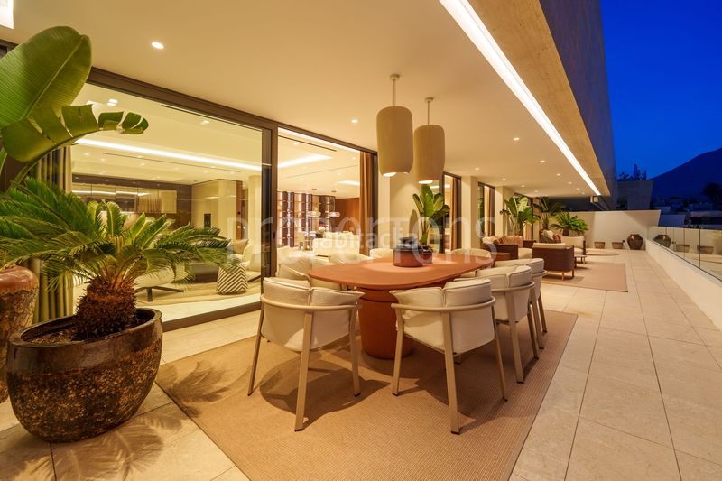 Foto a4fd88b9-b963-48ee-bdfa-9bcb8c912890. Piso en Las Lomas de Río Verde Marbella