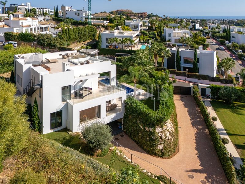 Foto 14a4e3f8-1f21-4527-93d2-b9209c75d9a1. Casa a Los Naranjos Marbella