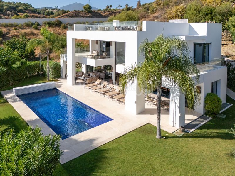 Foto 3057de5f-8fb6-4e22-8a92-995e389eb472. Casa a Los Naranjos Marbella