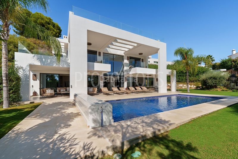 Foto 82fe3275-6a47-460b-97b8-e20ce720a1e8. Casa a Los Naranjos Marbella