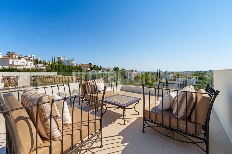 Foto aae50f7c-7c06-4787-b7be-cfab7e0dea21. Casa a Los Naranjos Marbella