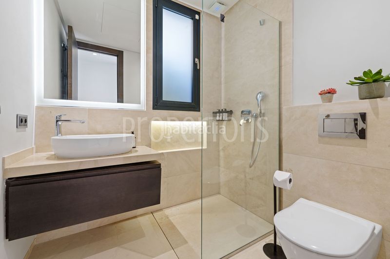 Foto b6f65894-cbf9-4afe-81d1-c91775de163b. Casa a Los Naranjos Marbella