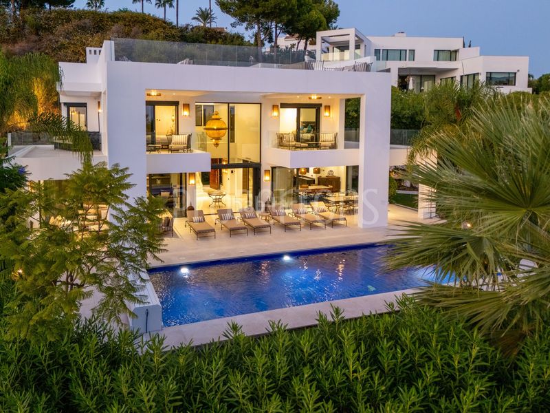 Foto bf59aa82-aa7e-4713-a734-6d848e671d16. Casa a Los Naranjos Marbella