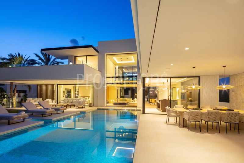 Foto a1f558c7-d929-4072-98b5-8f657b072929. Casa en Las Brisas Marbella