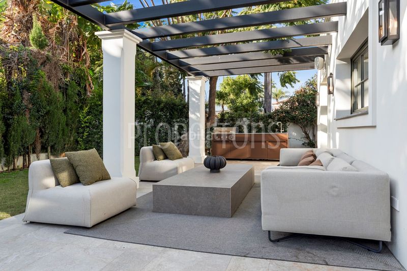 Foto 677eed0a-314c-446e-9b66-1edfdc5f7f66. Casa en Las Brisas Marbella