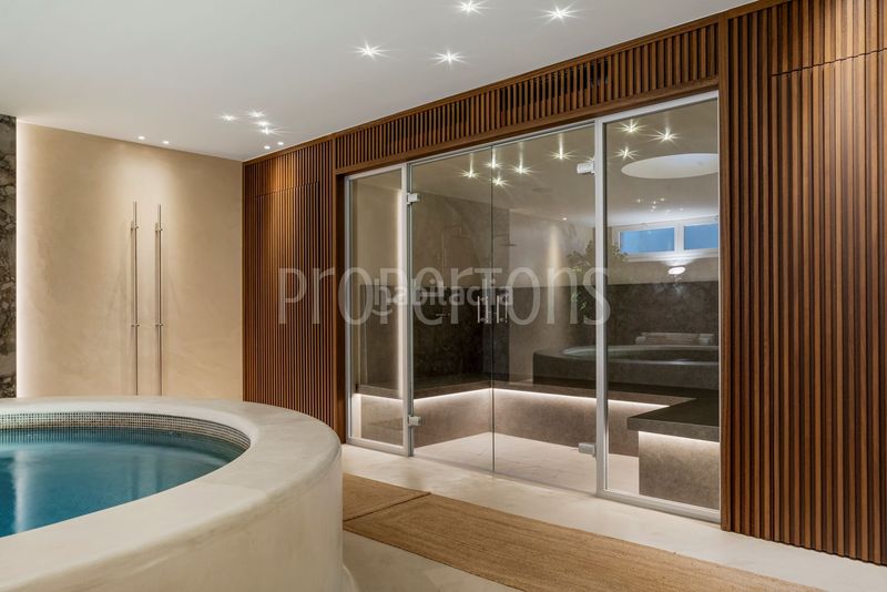Foto 9c3be4ab-a858-42c0-8b13-0159c7b7f196. Casa en Las Brisas Marbella