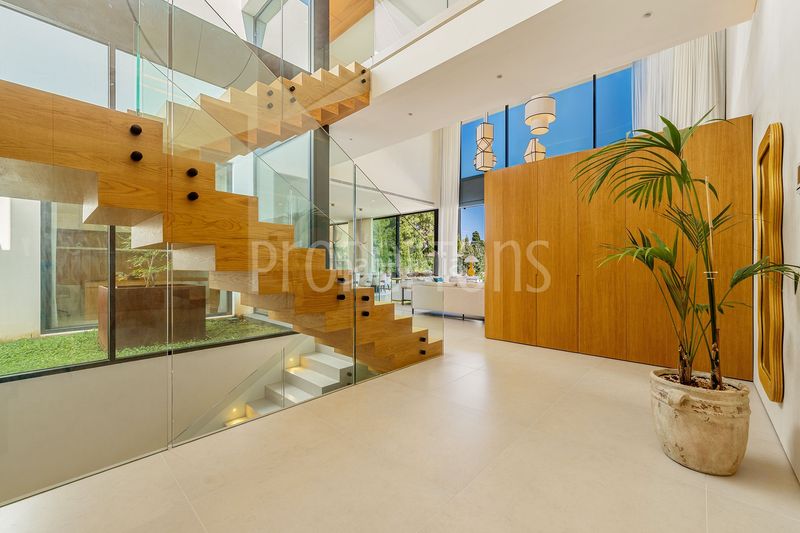 Foto cd44c529-99a0-4d09-913e-115022c98c9c. Casa en Guadalmina Alta Marbella