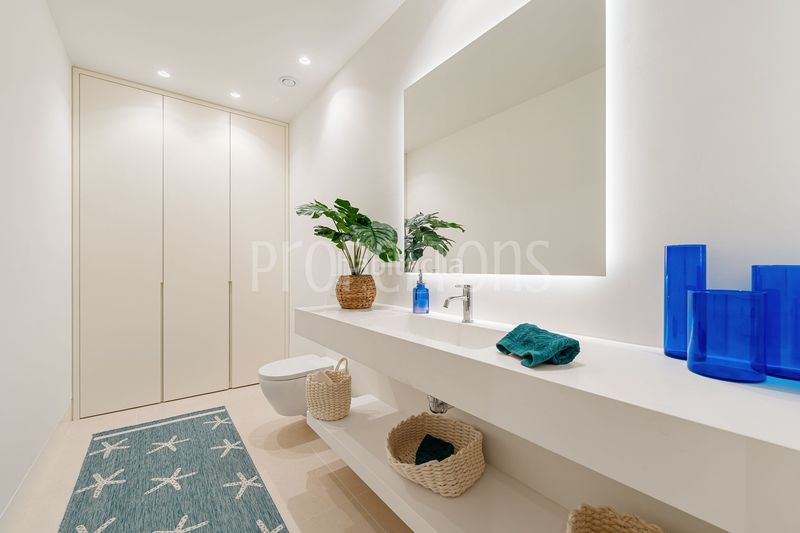 Foto e9158807-86de-4555-ae64-537ead49a80b. Casa en Guadalmina Alta Marbella