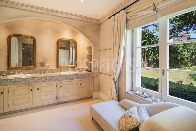 Foto b993e0df-da9c-48c5-a109-9360b9a6e489. Casa a Sierra Blanca Marbella