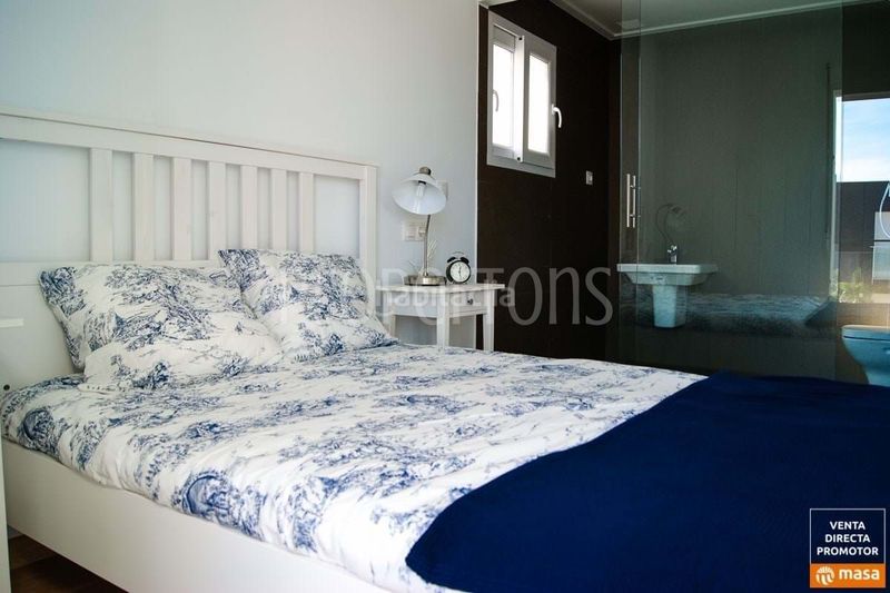 Foto a886b944-ae10-4b75-bdd3-aebae8bfcf80. Casa a Monte y Mar Santa Pola