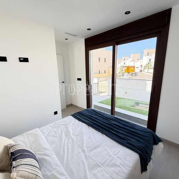 Foto 6a8ead3d-7b3c-4d95-bda5-181fa0356b0e. Casa en Alcosser
