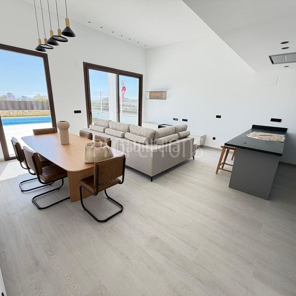 Foto c0e40740-4c06-47ce-a14b-d142f97030e4. Casa en Alcosser