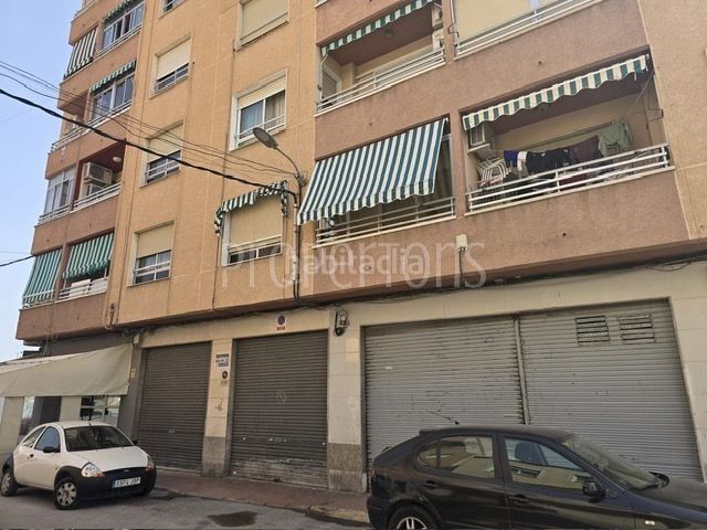 Foto 047fda0a-e570-475d-9b2f-b52168bcd70d. Piso en Barrio del Centro Alicante