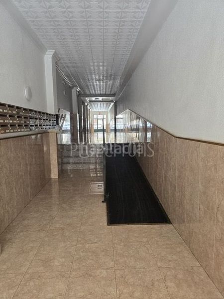 Foto 3354e9b0-ca0e-4174-9a8f-ed741a63e007. Piso en Barrio del Centro Alicante
