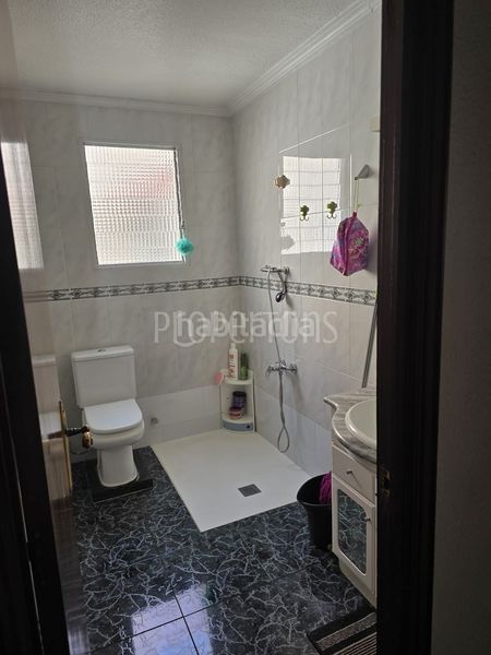 Foto e17469a1-a90e-4c18-a8d7-29c6dbd0fa7f. Piso en Barrio del Centro Alicante