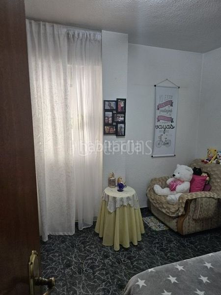 Foto ee4e16f7-ad82-4b70-b06b-5d40141b5c4f. Piso en Barrio del Centro Alicante