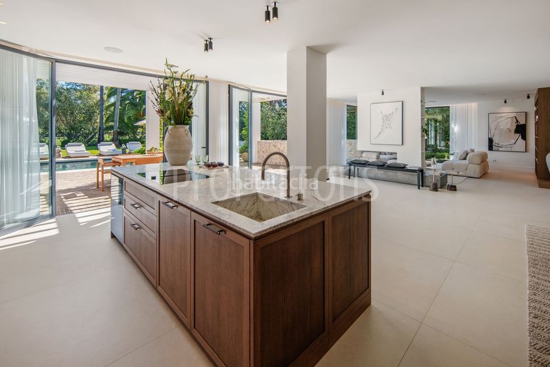 Foto 0637b779-95a9-4c88-8afd-0d0865bd8c35. Casa a Las Brisas Marbella