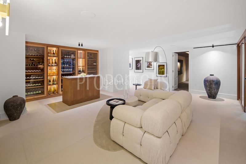 Foto ee0ffebb-b89a-48d3-8c7c-1f10af20bd5a. Casa a Las Brisas Marbella