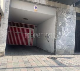 Aparcament cotxe a Zona Centro