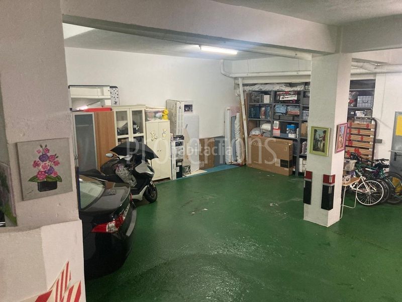 Foto b2fe8bed-7dc1-4d3d-a1fd-a0ae294077cb. Posto auto in Centro Santurtzi