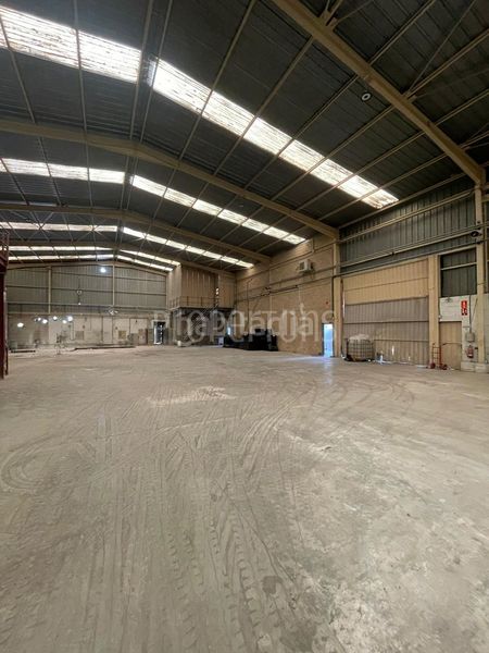 Foto dfb19ce4-518f-4afb-b3d6-e03f8b03d439. Industrial building in Abanto y Ciérvana / Abanto Zierbena