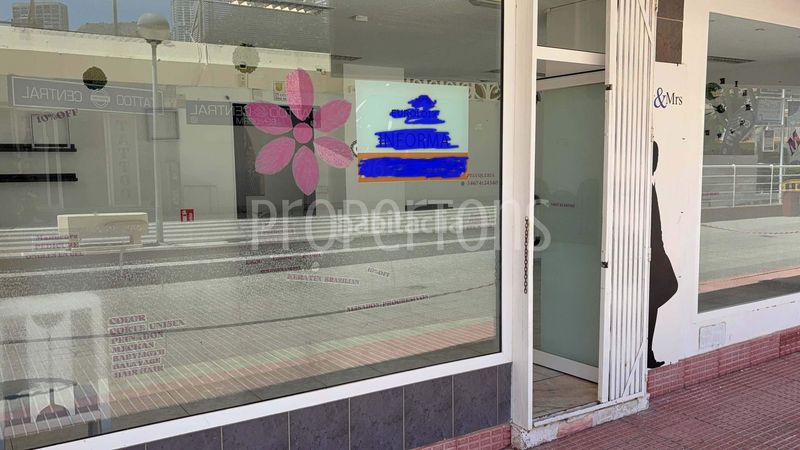 Foto 1955257e-4c7e-481b-a95b-546e2930a96e. Local comercial en Playa Levante Benidorm
