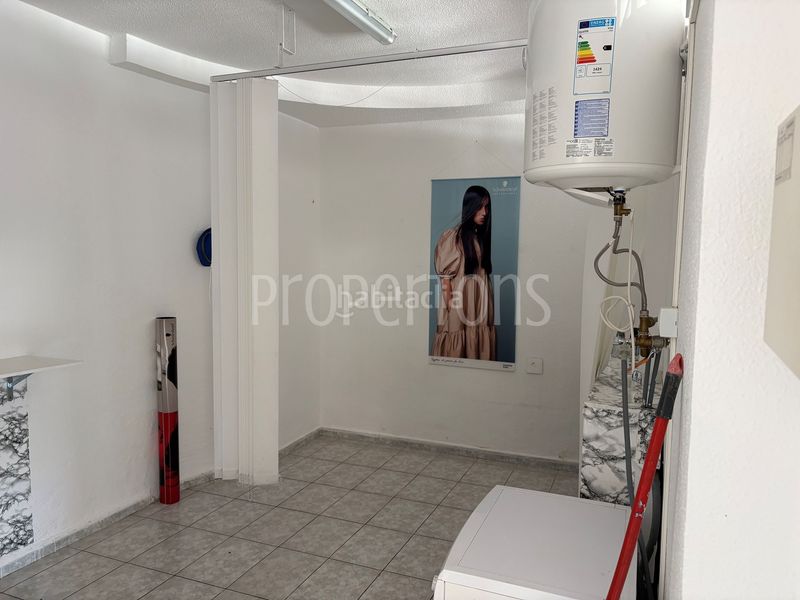 Foto 348b384c-c061-4ff9-9f34-75b54b509f98. Local comercial en Playa Levante Benidorm
