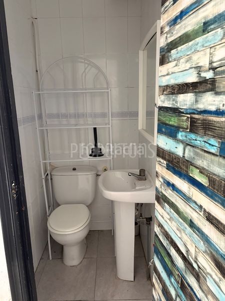Foto 364ff8b6-b2da-4f1b-822d-e286488c57ad. Local comercial en Playa Levante Benidorm