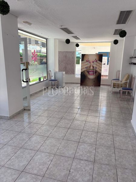 Foto fca129a5-aefa-43d2-9e1f-e710a87ef6db. Local comercial en Playa Levante Benidorm