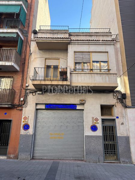 Foto 67a4826e-b523-4c25-a25d-d0aafa536a83. Edifici a Carolinas Altas Alicante