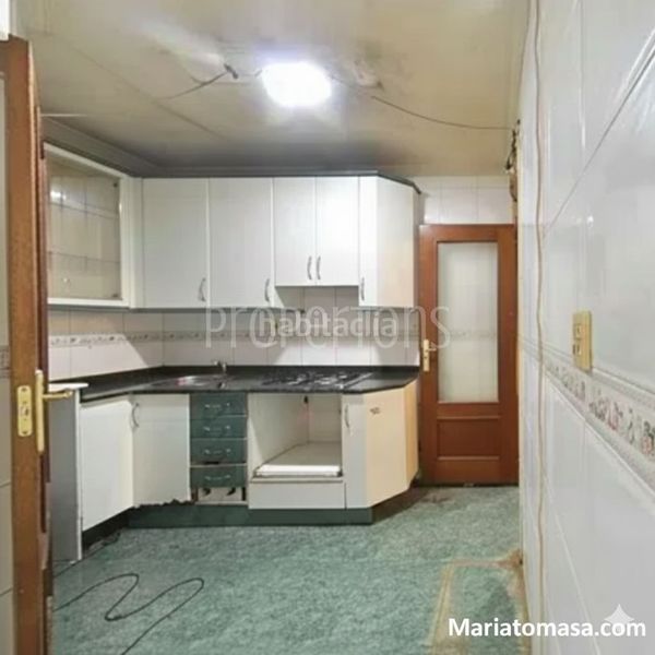 Foto 9fea6e8d-9a8c-4bb3-bd3b-635b9f9f74f0. Etagenwohnung in Asilo - Rebonza - Urbinaga Sestao