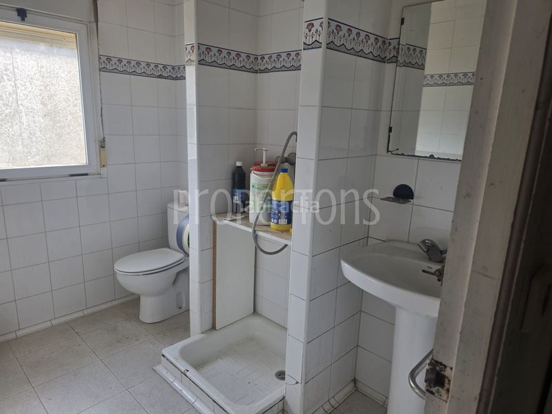 Foto f9183d3b-c507-47c6-b71a-59654719196c. Nau industrial a Berantevilla