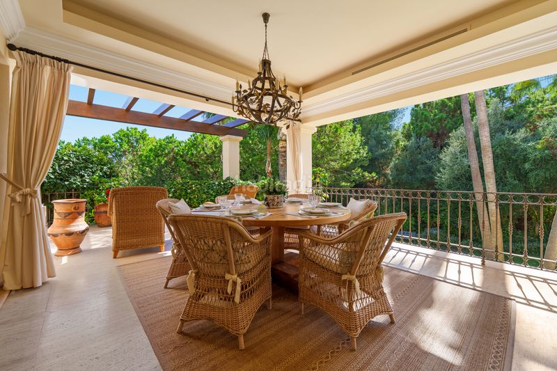 Foto 220880ed-8a1a-48c8-aebd-217ffa5cbd98. Chalet 712m<sup>2</sup> el bosque en El Rosario - Ricmar Marbella