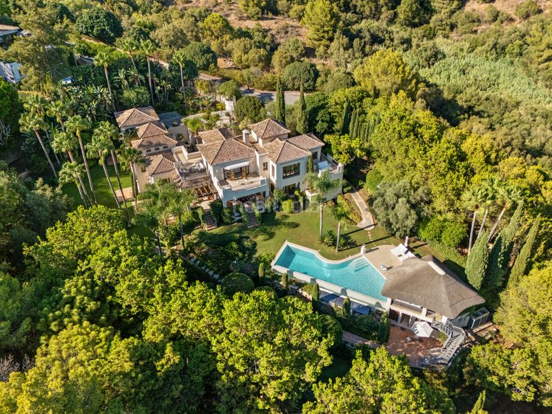 Foto e1d8f621-8f58-4e1a-aaf3-98ece9b43cd3. Chalet 712m<sup>2</sup> el bosque en El Rosario - Ricmar Marbella