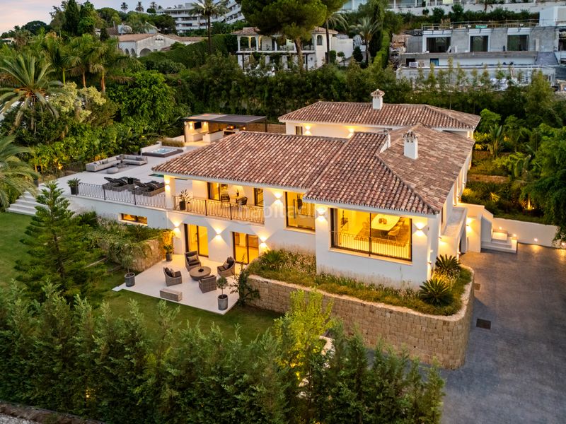 Foto a287a880-47af-4d36-8de3-a77027da1142. Xalet 648m<sup>2</sup> a El Rosario - Ricmar Marbella