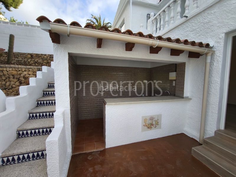 Foto 4648392b-ee97-4de8-9fb9-6cbdb14e960f. Casa a La Nucia Pueblo Nucia (la)