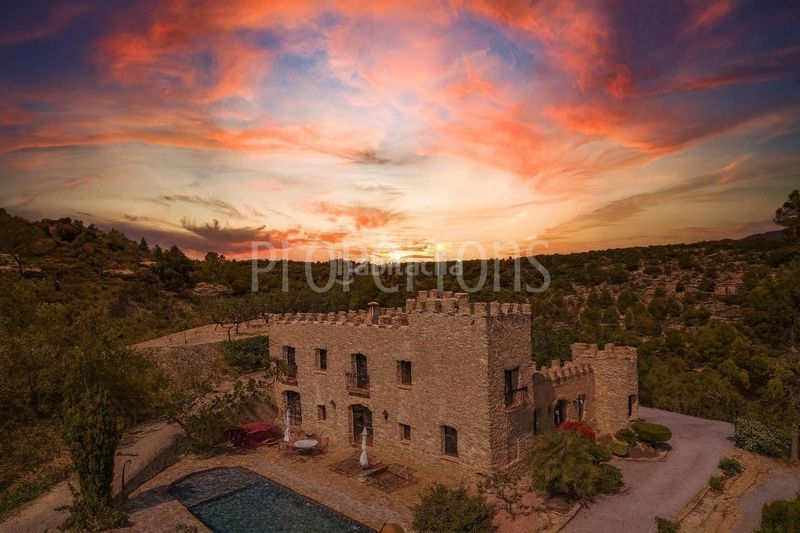 Foto e59e0478-b6c7-4e59-ab32-635df57c124c. Masia a Relleu