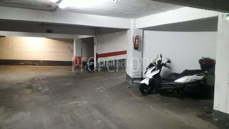 Foto 5be53b49-f960-4cab-abc0-6d577fe89a79. Aparcament cotxe a Alhóndiga Bilbao